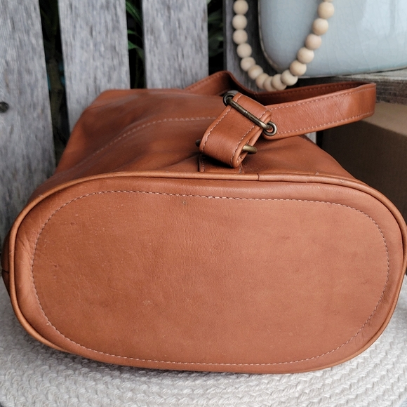 BOGOTA Genuine Leather sling back crossbody bag made in Cambodia cognac - Picture 3 of 15